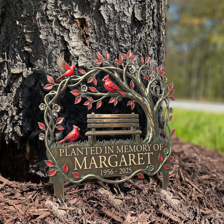 Memorial Stake Cardinal Remembrance Gift - Personalized Garden Stake - Image 2