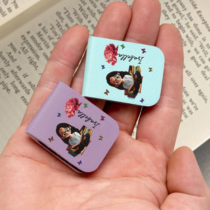 Birth Flower Book Lovers - Personalized Leather Magnetic Bookmark - Image 4
